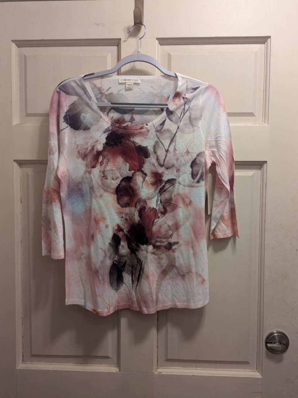 Top NWT Coldwater Creek size Medium 10-12